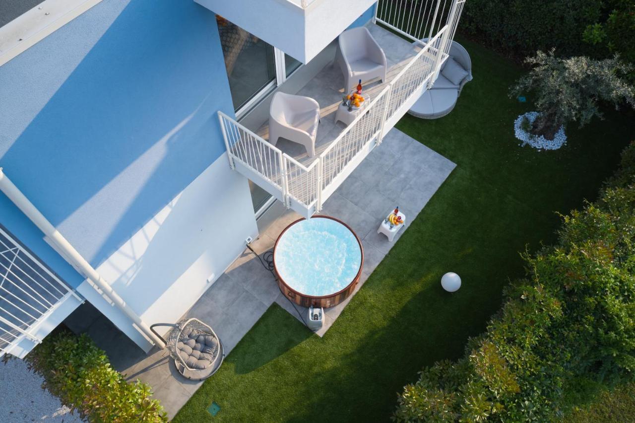 Villa Karolina Desenzano del Garda Dış mekan fotoğraf