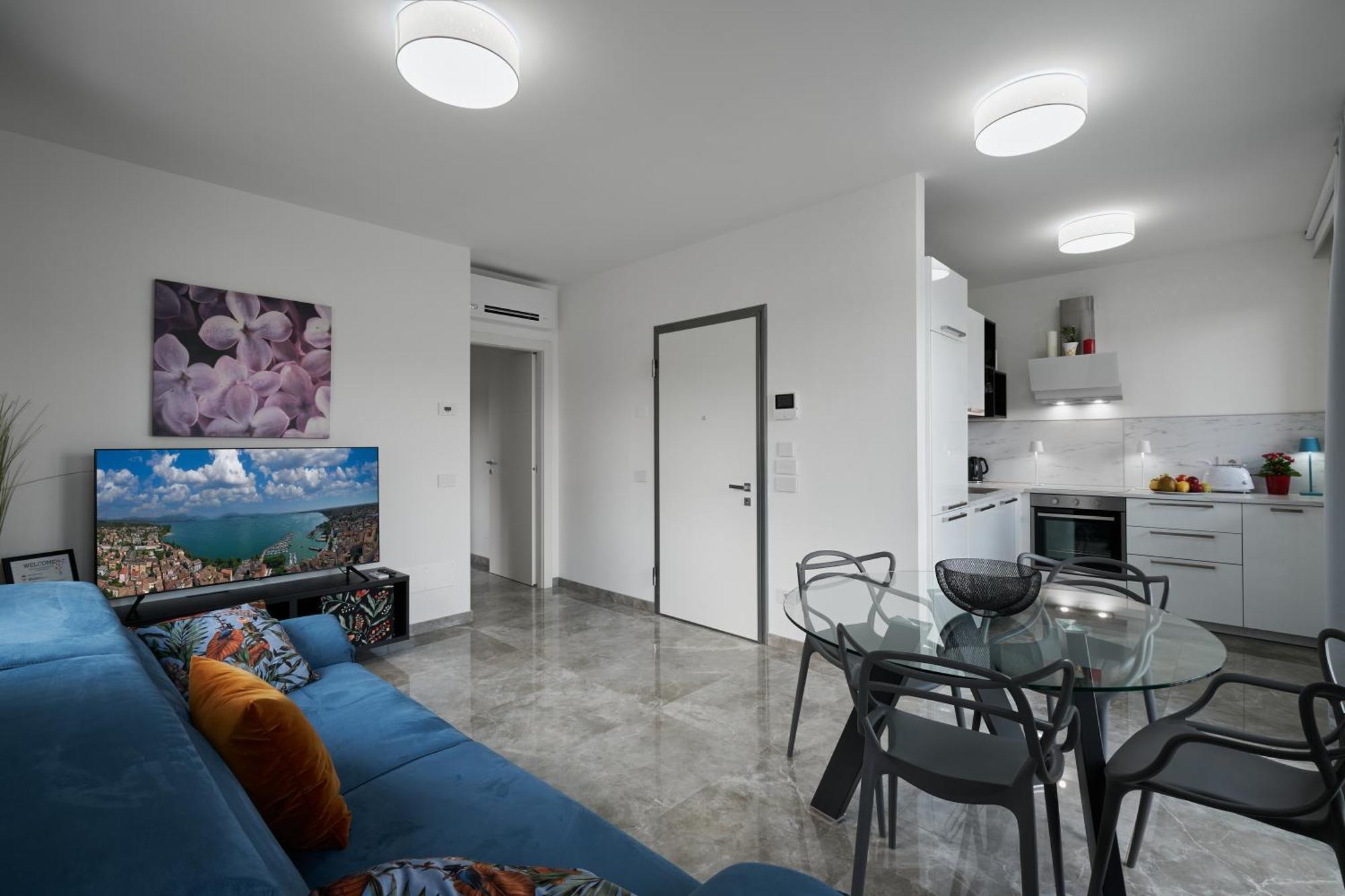 Villa Karolina Desenzano del Garda Dış mekan fotoğraf